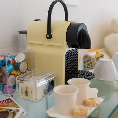 Des Etrangers Apartment Sanremo