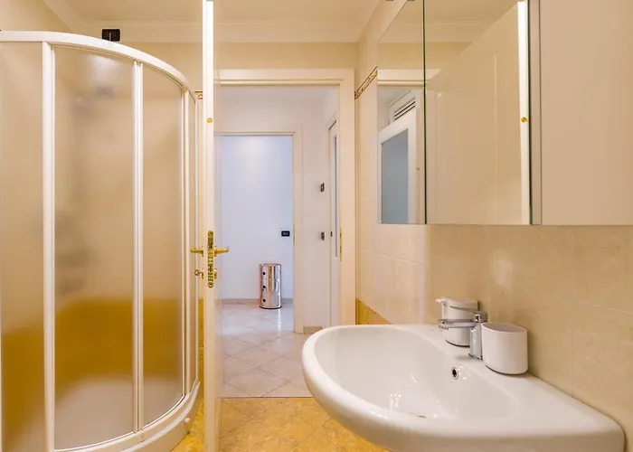 Des Etrangers Apartment *